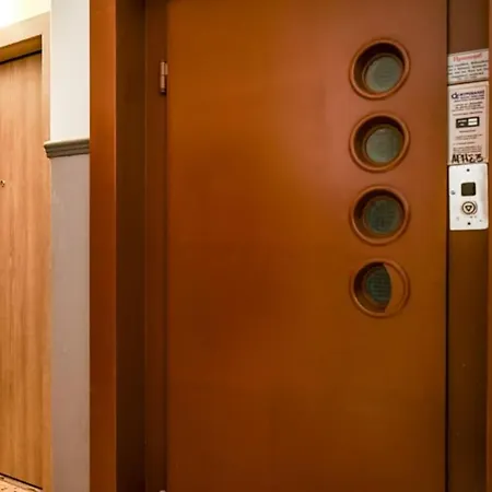 Apartman Ladadika Four Sisters